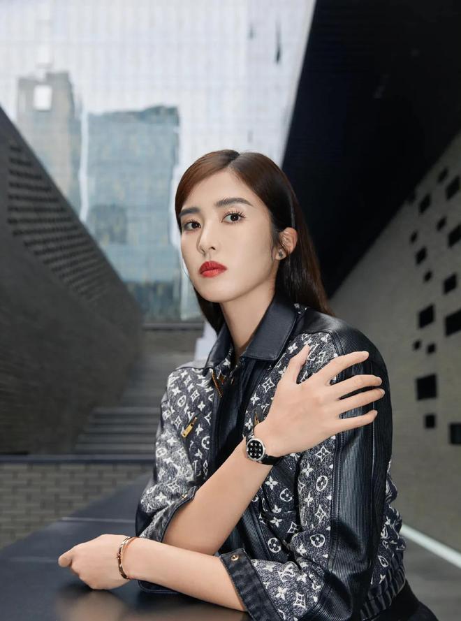 波兰女足表现惊艳，晋级强