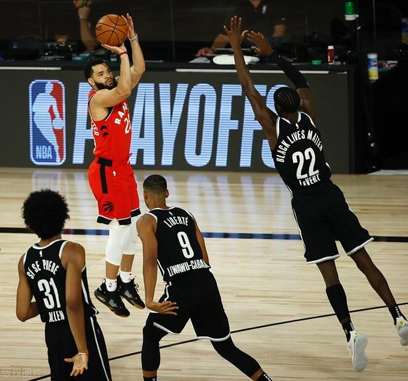 雷速官网-猛龙客场惨败，失去东部榜首位置