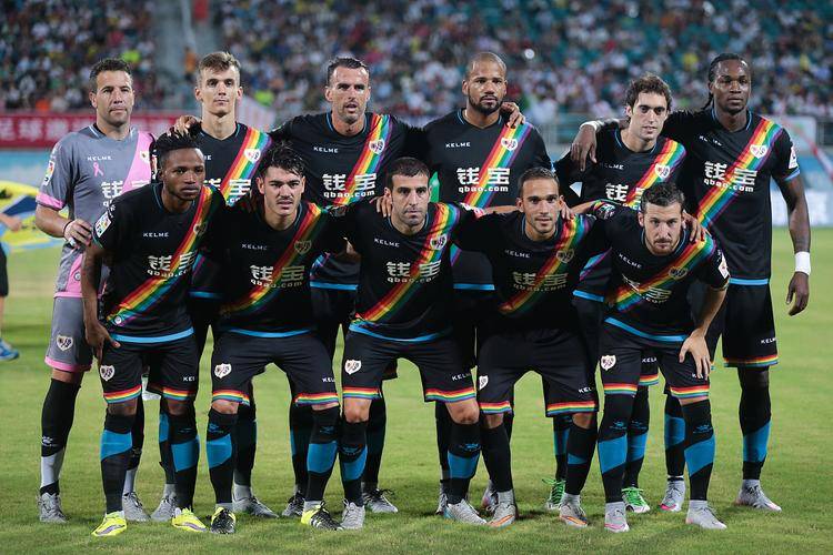 摩纳哥客场逆转,反超对手取得胜利 摩纳哥客场逆转,反超对手取得胜利