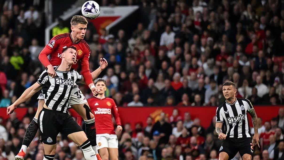 雷速官网-曼联全员复出，主场压哨得分